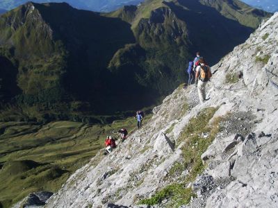 005-Auf dem Raetikonhoehenweg Schweizer Seite